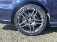 USED 2015 65 MERCEDES-BENZ E-CLASS 2.1 E220 BLUETEC AMG NIGHT EDITION 4d 174 BHP AUTO Sat Nav AMG Sport Night Spec