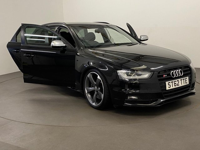 2013 62 Audi A4 3.0 S4 AVANT QUATTRO BLACK EDITION 5d 329 BHP