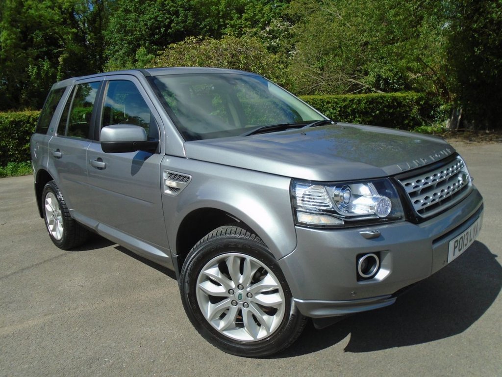 View our LAND ROVER FREELANDER