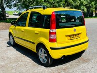 USED 2011 11 FIAT PANDA 1.2 DYNAMIC 5STR 5d 69 BHP LOW MILEAGE & ROAD TAX! ALLOY WHEELS - AIR CONDITIONING