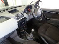 USED 2014 14 DACIA DUSTER 1.5 LAUREATE DCI 5d 107 BHP * SATNAV *