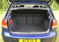 USED 2011 11 VOLKSWAGEN GOLF 1.6 MATCH TDI 5d 103 BHP www.suffolkcarcentre.co.uk - Located at Ilketshall