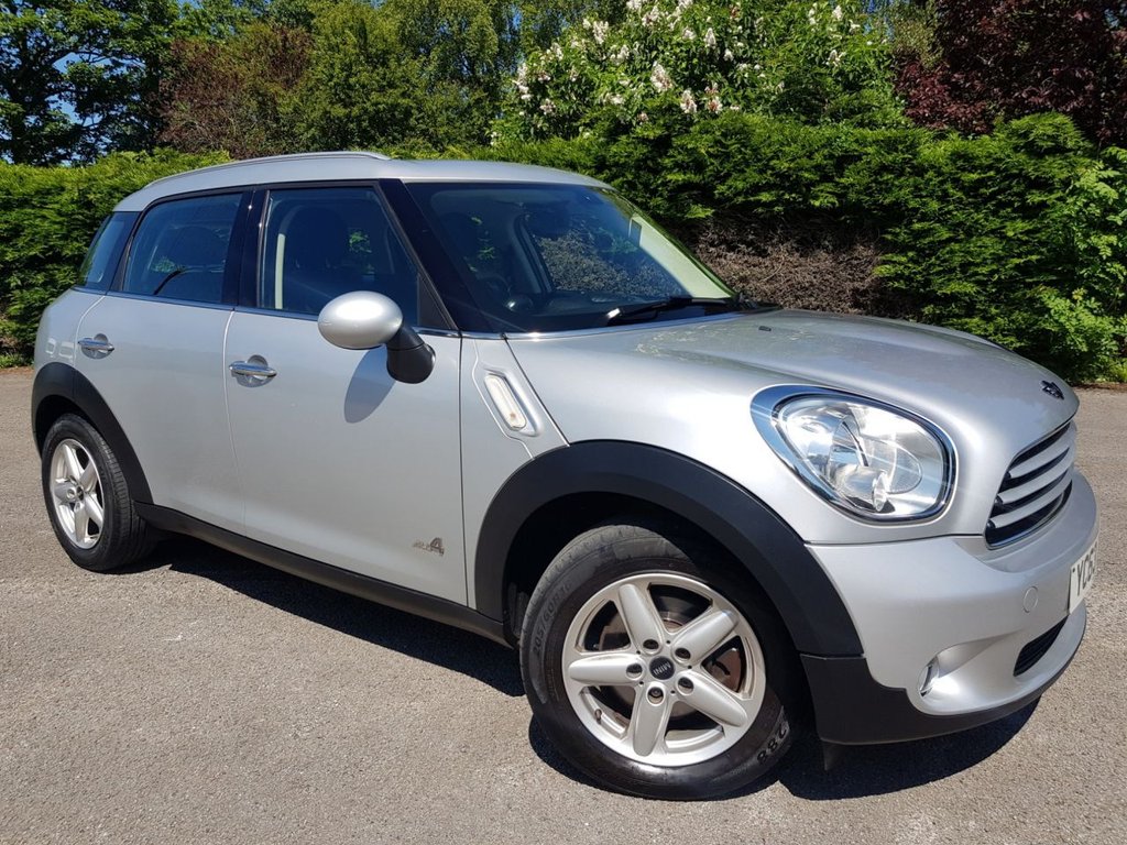 View our MINI COUNTRYMAN