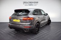 USED 2015 15 PORSCHE CAYENNE 4.2 D V8 S TIPTRONIC S 5d 385 BHP Huge Spec + Full OPC History