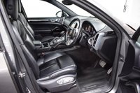 USED 2015 15 PORSCHE CAYENNE 4.2 D V8 S TIPTRONIC S 5d 385 BHP Huge Spec + Full OPC History