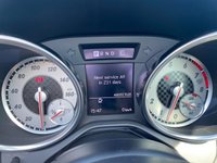 USED 2011 11 MERCEDES-BENZ SLK 3.5 SLK350 BLUEEFFICIENCY AMG SPORT 2d 306 BHP **12 MONTHS NATIONAL WARRANTY**