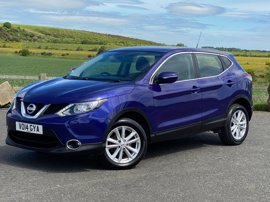 View our NISSAN QASHQAI