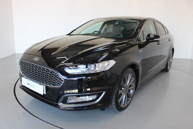 2018 67 Ford Mondeo 2.0 VIGNALE TDCI 5d-REGISTERED FEB 2018-HEATED BLACK LEATHER-ELECTRIC FOLDING MIRRORS-BLUETOOTH-CRUISE CONTROL-SATNAV-PARKING SENSORS-REVERSE CAMERA-DAB RADIO-CLIMATE CONTROL