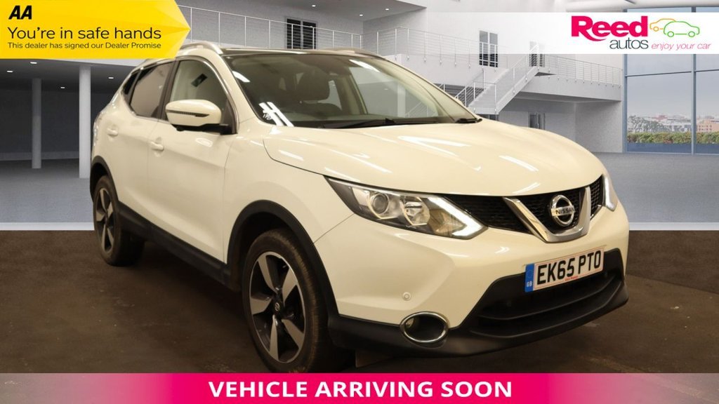 View our NISSAN QASHQAI