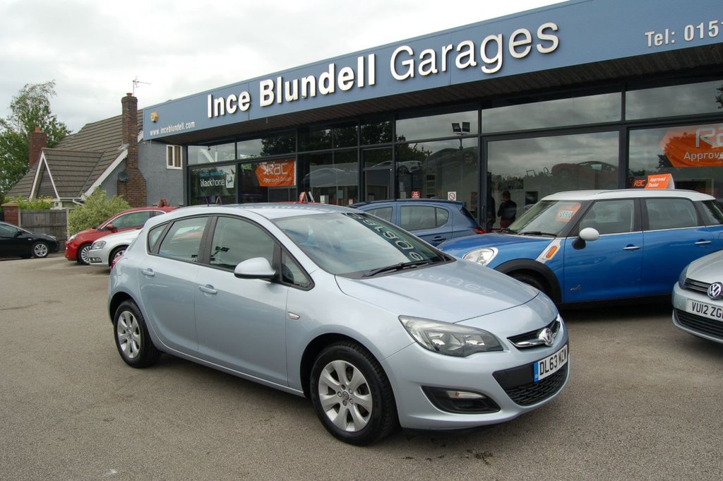 View our VAUXHALL ASTRA