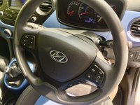 USED 2016 66 HYUNDAI I10 1.2 SE 5d 86 BHP ONLY 20,000 MILES//30 POUND ROAD TAX/MANUFACTURES WARRANTY TILL DECEMBER 2021 ''1 OWNER ,BEAUTIFULLY KEPT INSIDE AND OUT, LAST SERVICED @ 17,984 MILES,,86 BHP ONLY 20,000 MILES//30 POUND ROAD TAX/MANUFACTURES WARRANTY TILL DECEMBER 2021