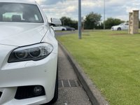 USED 2013 63 BMW 5 SERIES 2.0 520D M SPORT TOURING 5d 181 BHP Black Heated Leather Sat Nav