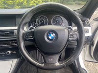 USED 2013 63 BMW 5 SERIES 2.0 520D M SPORT TOURING 5d 181 BHP Black Heated Leather Sat Nav