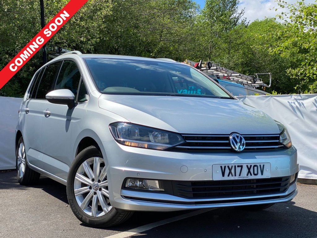 View our VOLKSWAGEN TOURAN
