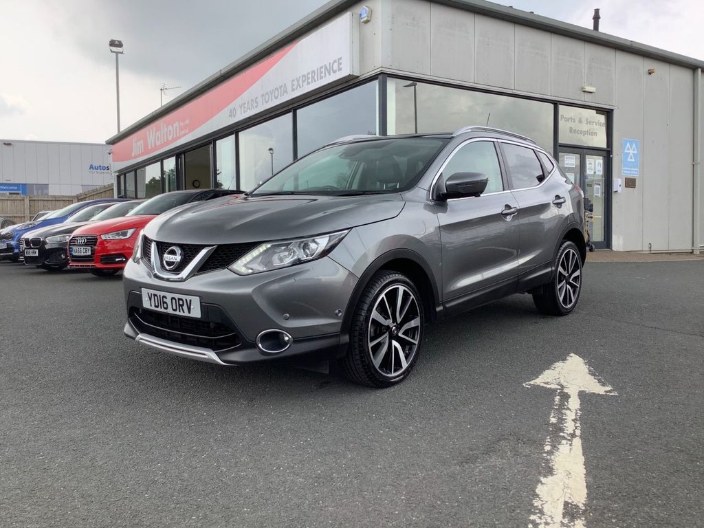 View our NISSAN QASHQAI