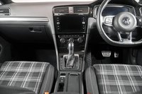USED 2017 67 VOLKSWAGEN GOLF 2.0 GTD TDI DSG 5d 182 BHP 