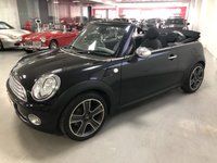USED 2009 59 MINI CONVERTIBLE 1.6 COOPER 2d 120 BHP * PARKING SENSORS * CLIMATE * BLUETOOTH * 17 INCH ALLOY WHEELS *