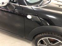 USED 2009 59 MINI CONVERTIBLE 1.6 COOPER 2d 120 BHP * PARKING SENSORS * CLIMATE * BLUETOOTH * 17 INCH ALLOY WHEELS *
