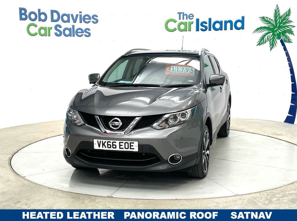 View our NISSAN QASHQAI