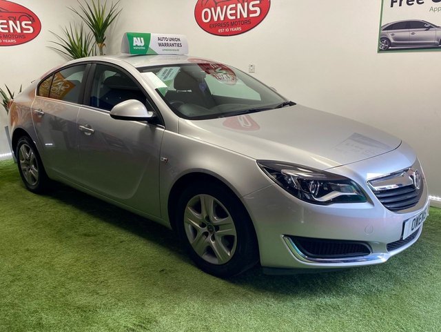 View our VAUXHALL INSIGNIA