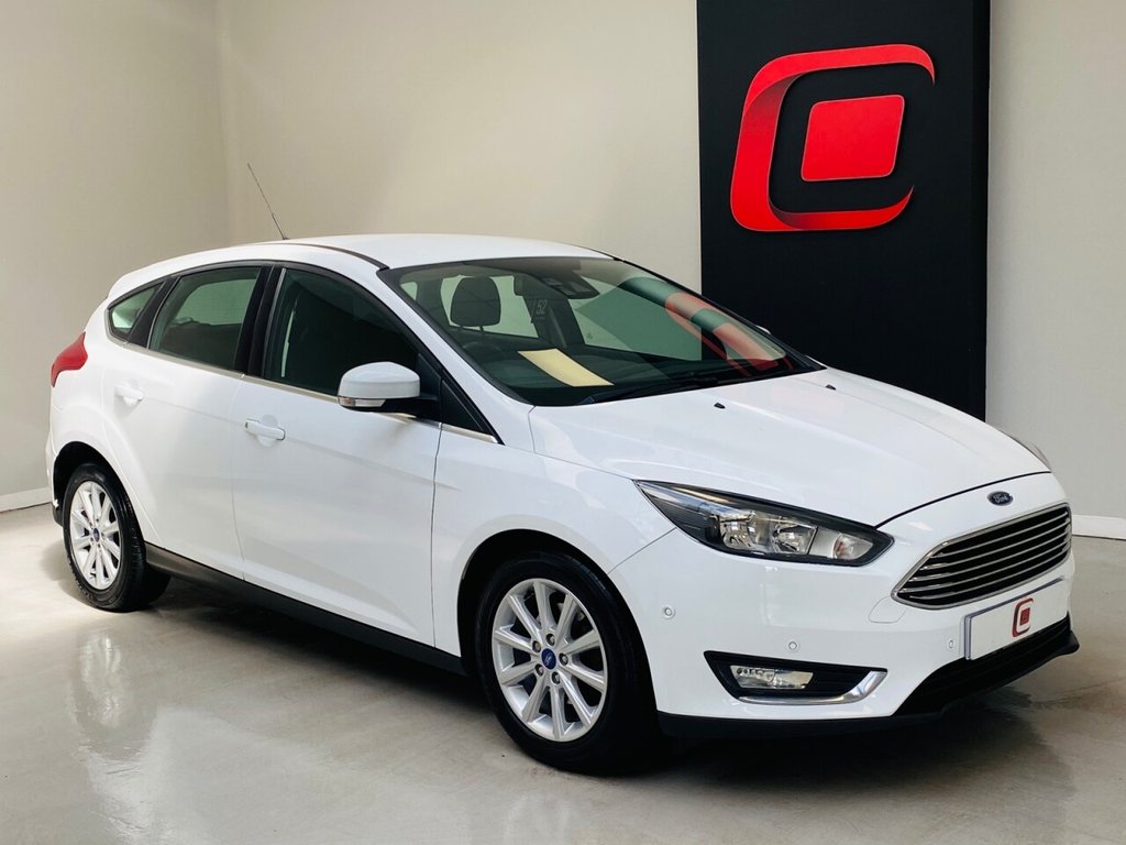 View our FORD FOCUS