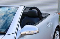 USED 2004 04 MERCEDES-BENZ SLK 2.0 SLK200 Kompressor Special Edition 2dr **NOW SOLD**