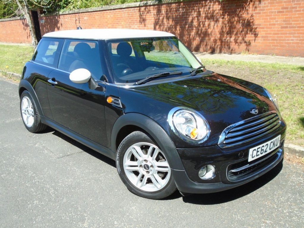 View our MINI HATCH COOPER