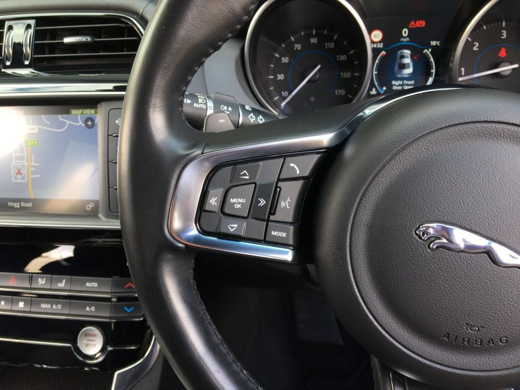USED 2017 17 JAGUAR XE 2.0 R-SPORT 4d 178 BHP 
