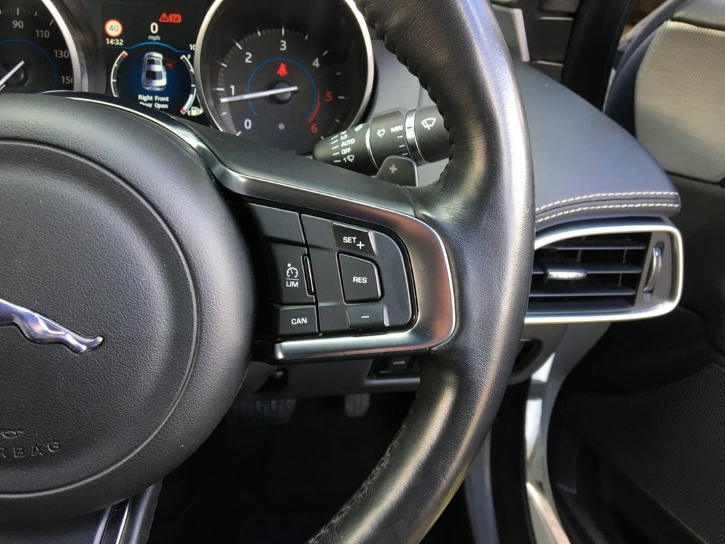 USED 2017 17 JAGUAR XE 2.0 R-SPORT 4d 178 BHP 