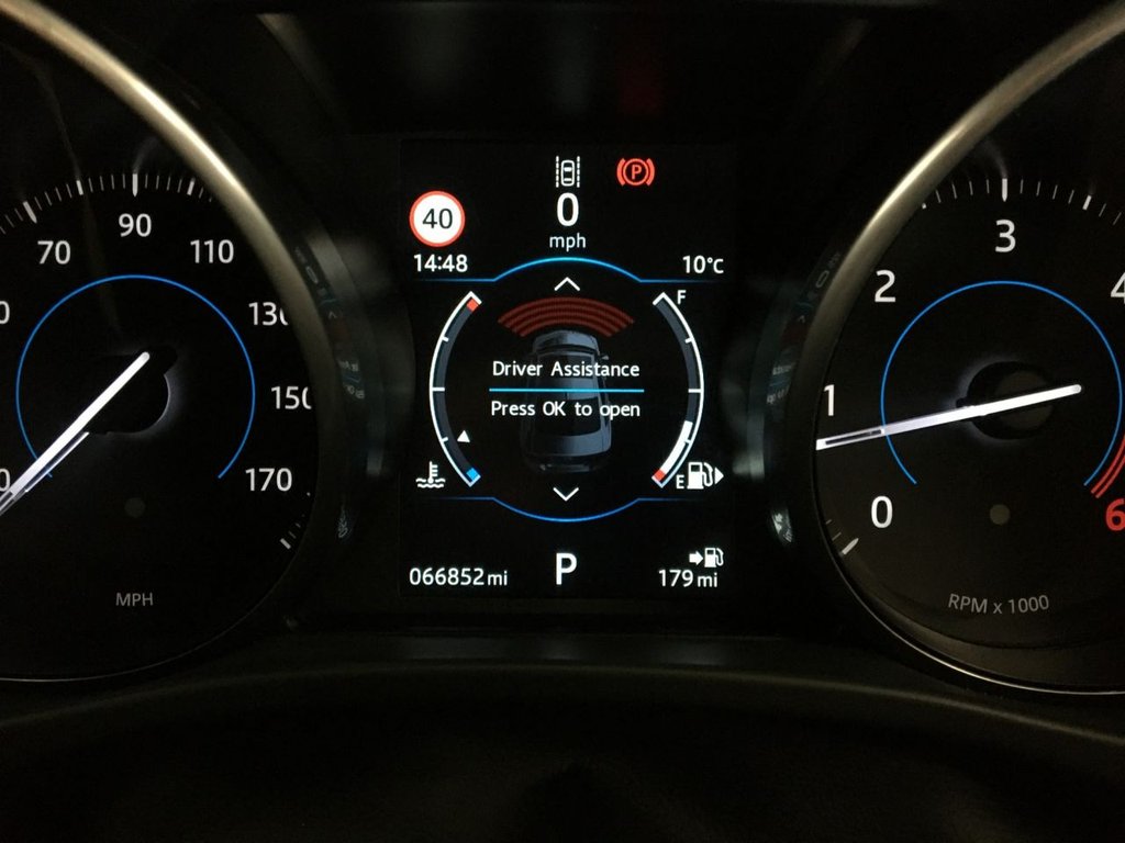 USED 2017 17 JAGUAR XE 2.0 R-SPORT 4d 178 BHP 