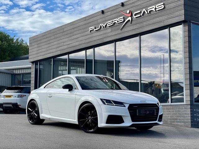 2017 V AUDI TT 2.0 TFSI QUATTRO BLACK EDITION 2d 227 BHP