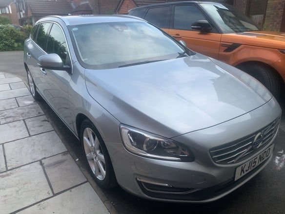 View our VOLVO V60