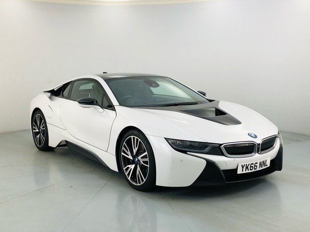 View our BMW I8