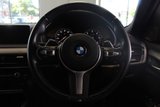 USED 2018 68 BMW X6 3.0 XDRIVE30D M SPORT 4d AUTO 255 BHP FINISHED IN STUNNING METALLIC GREY WITH ELECTRICALLY ADJUSTABLE FULL BLACK LEATHER HEATED SEATS WITH MEMORY PACK PLUS LUMBAR SUPPORT + 1 OWNER FROM NEW WITH A FULLY DOCUMENTED BMW MAIN DEALER SERVICE HISTORY AND THE BALANCE OF BMW'S MANUFACTURERS WARRANTY UNTIL OCTOBER 2021 + PROFESSIONAL SATELLITE NAVIGATION AND MEDIA + DRIVING ASSISTANT + DAB DIGITAL RADIO + BLUETOOTH MEDIA + HARMON KARDON SURROUND SOUND SYSTEM + HEATED FRONT AND REAR SEATS + HEAD UP DISPLAY + VOICE COMMAND + 360 VIEW CAMERA