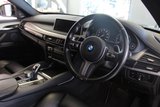 USED 2018 68 BMW X6 3.0 XDRIVE30D M SPORT 4d AUTO 255 BHP FINISHED IN STUNNING METALLIC GREY WITH ELECTRICALLY ADJUSTABLE FULL BLACK LEATHER HEATED SEATS WITH MEMORY PACK PLUS LUMBAR SUPPORT + 1 OWNER FROM NEW WITH A FULLY DOCUMENTED BMW MAIN DEALER SERVICE HISTORY AND THE BALANCE OF BMW'S MANUFACTURERS WARRANTY UNTIL OCTOBER 2021 + PROFESSIONAL SATELLITE NAVIGATION AND MEDIA + DRIVING ASSISTANT + DAB DIGITAL RADIO + BLUETOOTH MEDIA + HARMON KARDON SURROUND SOUND SYSTEM + HEATED FRONT AND REAR SEATS + HEAD UP DISPLAY + VOICE COMMAND + 360 VIEW CAMERA