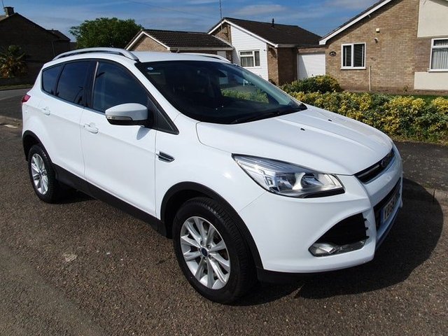 View our FORD KUGA