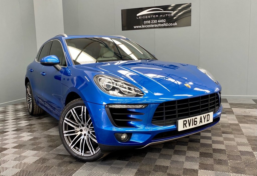 View our PORSCHE MACAN