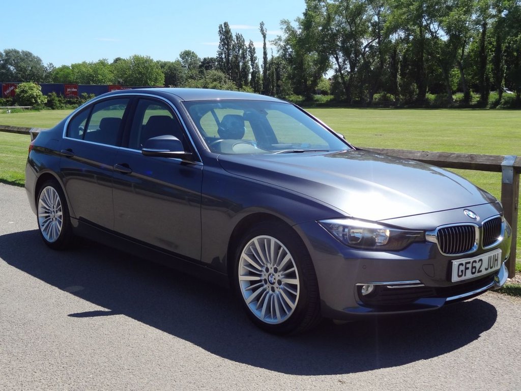 View our BMW 3 SERIES