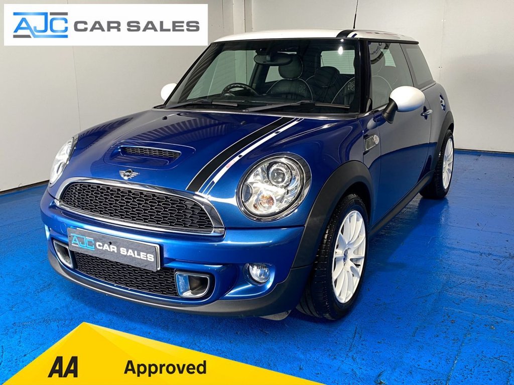 View our MINI HATCH COOPER