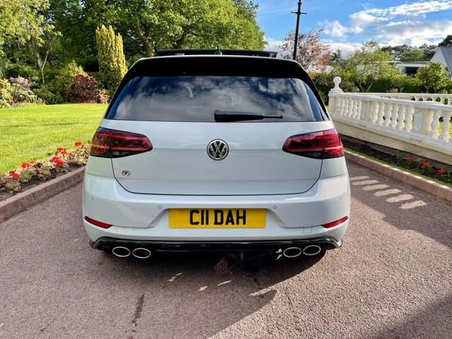 View our VOLKSWAGEN GOLF