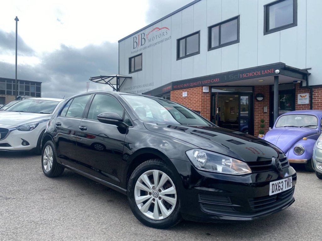 View our VOLKSWAGEN GOLF