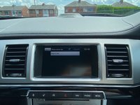 USED 2015 15 JAGUAR XF 2.2 D R-SPORT BLACK 4d 200 BHP CAMERA | LEATHER | 20" ALLOYS