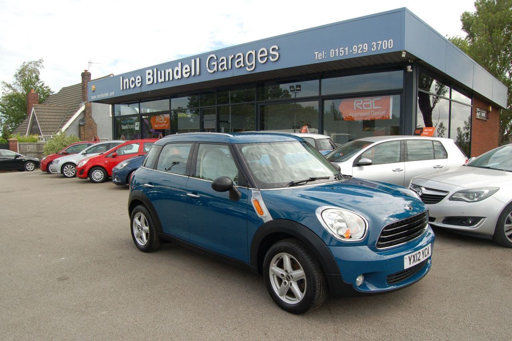 View our MINI COUNTRYMAN
