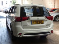 USED 2018 18 MITSUBISHI OUTLANDER 2.0 PHEV 4H 5d 200 BHP SAT NAV LEATHER HEATED SEATS