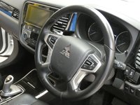 USED 2018 18 MITSUBISHI OUTLANDER 2.0 PHEV 4H 5d 200 BHP SAT NAV LEATHER HEATED SEATS