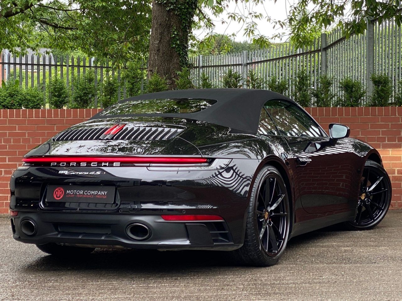 2019 69 PORSCHE 911 3.0T 992 Carrera 4S PDK 4WD (s/s) 2dr