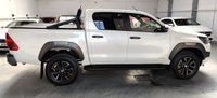 USED 2021 21 TOYOTA HI-LUX 2.8 INVINCIBLE X 4WD D-4D DCB 202 BHP 