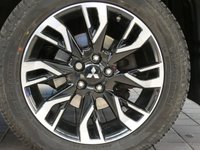 USED 2017 67 MITSUBISHI OUTLANDER 2.0 PHEV JURO 5d 200 BHP SAT NAV PART LEATHER INTERIOR VAT Q