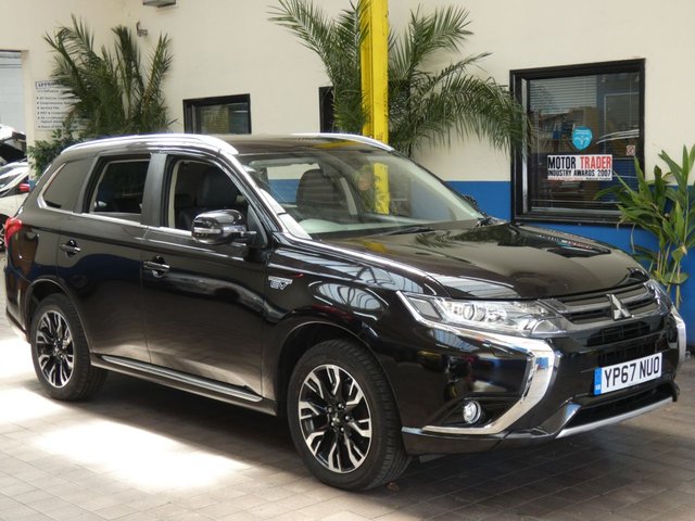 2017 67 Mitsubishi Outlander 2.0 PHEV JURO 5d 200 BHP