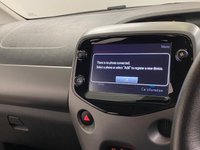 USED 2018 68 TOYOTA AYGO 1.0 VVT-I X-PRESS X-SHIFT 5d 69 BHP 7" Navigation Screen